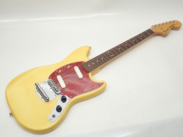 fender Japan ムスタング mg69  mustang