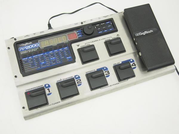 新品得価デジテック 高級マルチエフェクター Digitech RP2000 高性能 ハイエンド 変態サウンド多数 Wharmmy Talker ワーミー トーカー等 プロ愛用品 マルチエフェクター