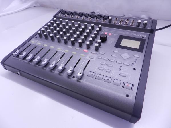 セール大人気KORG D888 コルグ マルチトラックレコーダー マルチトラックレコーダー