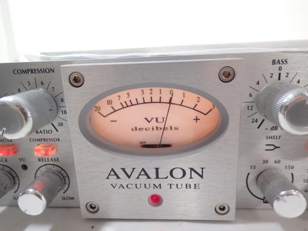 高額買取実施中!!】美品 AVALON DESIGN 真空管マイクプリアンプ VT-737 