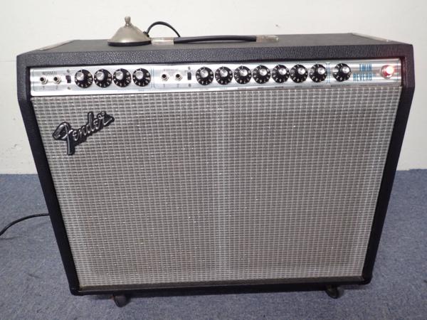 高額買取実施中!!】Fender フェンダー 135W 真空管ギターアンプ/コンボ