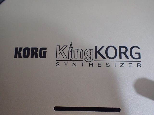 【高額買取実施中!!】KORG コルグ KingKorg シンセサイザー 61鍵盤 説明書付 | 楽器買取・楽器査定なら中古楽器堂
