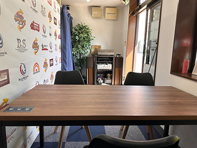 中古楽器堂 静岡本部・静岡店 内観